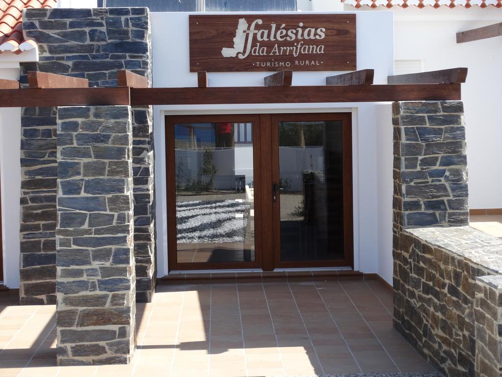 Falesias Da Arrifana 프라이아 다 아리파나 외부 사진